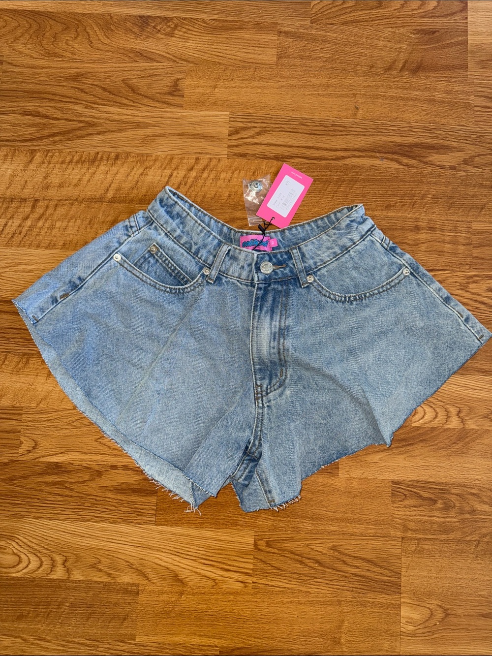 Edikted Koi Denim Flare Shorts